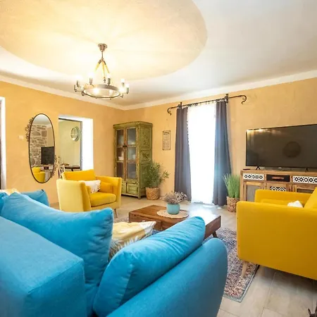 Villa Rastane *