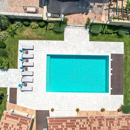 Rastane Villa *