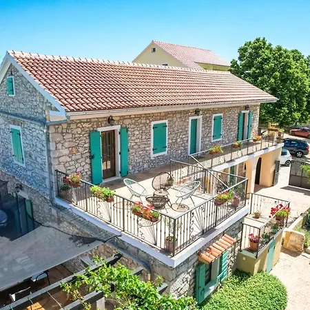 Villa Bozini Dvori Brkic